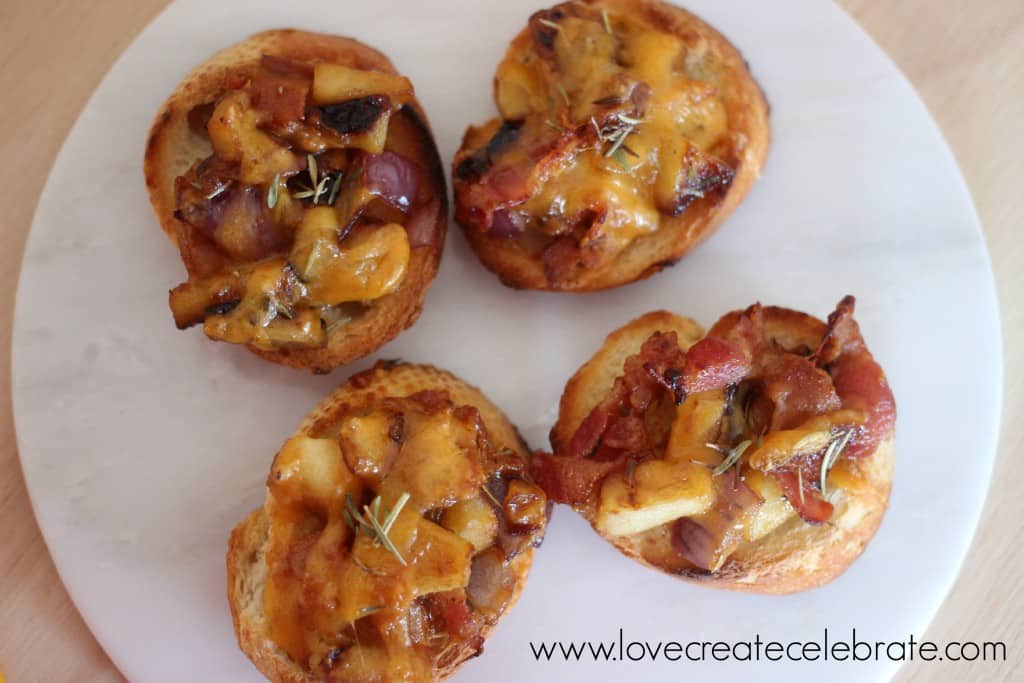 Apple, Bacon, & Cheddar Crostini are a simple savory party appetizer