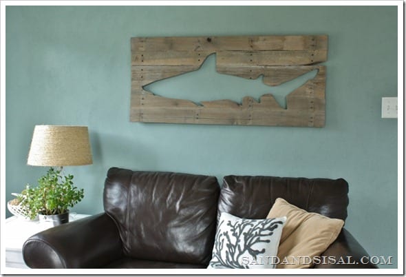 This pallet art shark is a fun coastal piece for any man cave. 