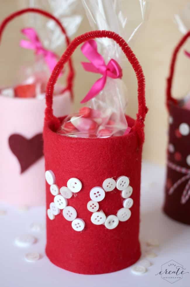 These valentine's tin cans are perfect for valentine's candy