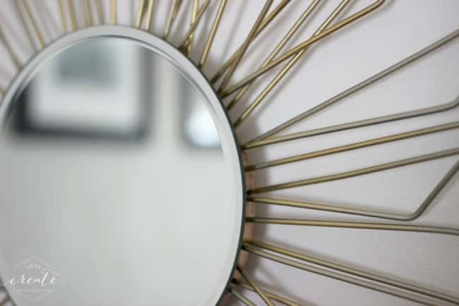 A simple round mirror is the perfect final touch on this DIY sunburst mirror