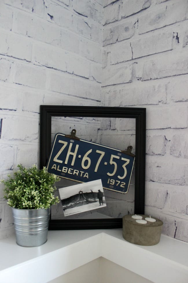 Love the mix of modern and industrial decor in this bedroom design!