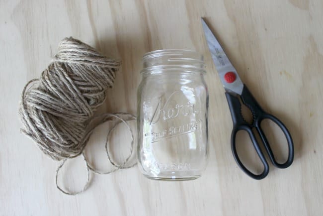 The perfect DIY outdoor decor for a summer party on the patio! All you need is jute string and mason jars! 