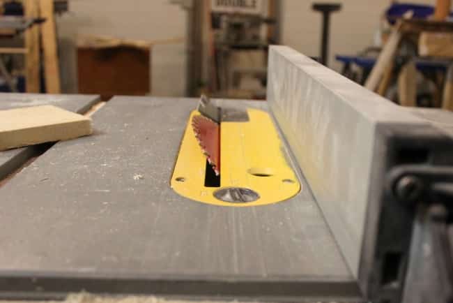 Cut the pallet boards to the correct length using a table saw