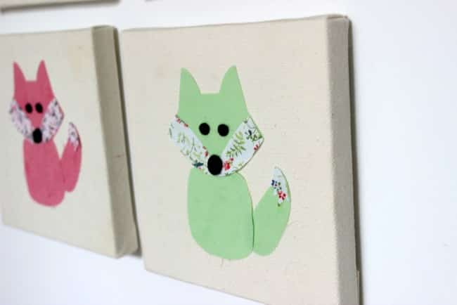 Perfect art for a little girl's bedroom. These foxes are adorable!