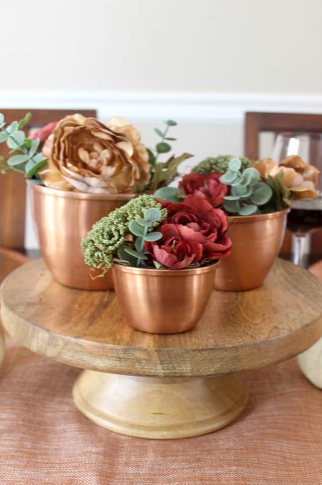 These diy floral centerpieces came together so beautifully!