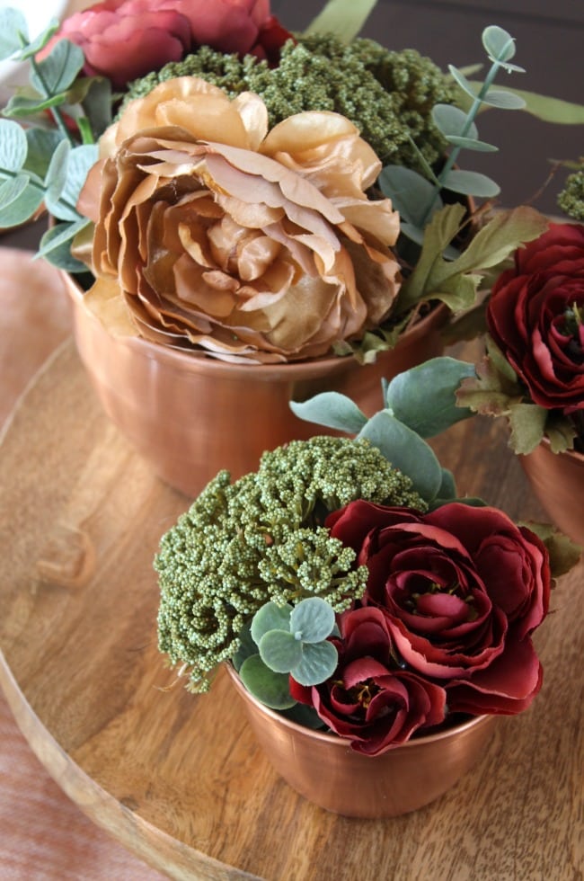 The green, red, and copper colors blend together perfectly for fall!
