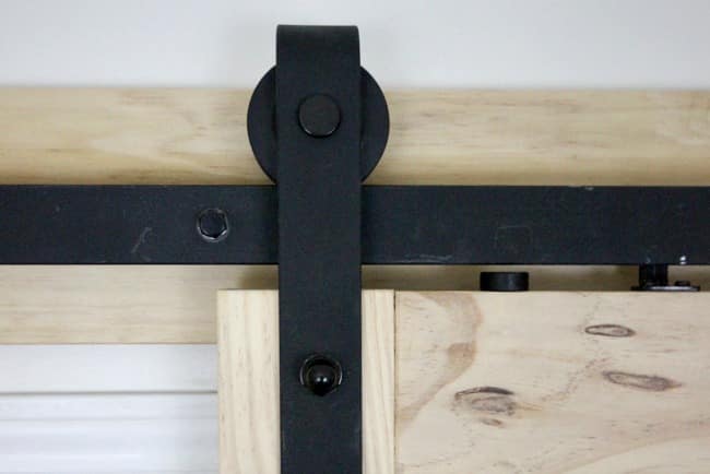Installing a sliding barn door in your home has never been easier! We'll show you how easy it is in this quick DIY video!