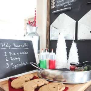 It only takes a few minutes to set up the perfect cookie decorating station! Kids, babysitters, family and friends will ALL love visiting your place this Christmas :)