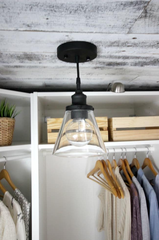 Update a cheap light fixture to get a chic and inexpensive look! Love the transformation of this fixture!