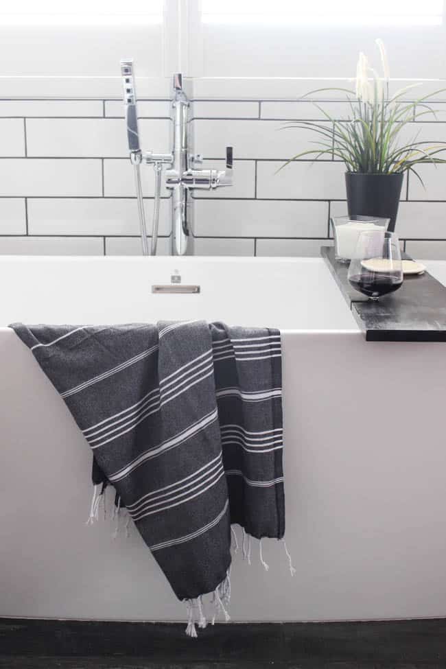 Soaking in this gorgeous modern bathroom is a dream!