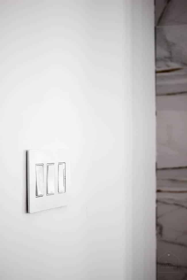 These screwless light switch panels have a sleek and modern look that goes with our modern living room