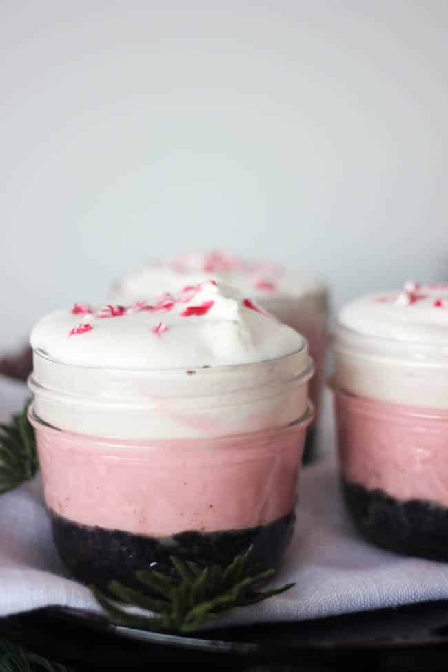 No bake mini peppermint cheesecakes