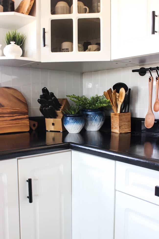 Ceramic pots in the kitchen