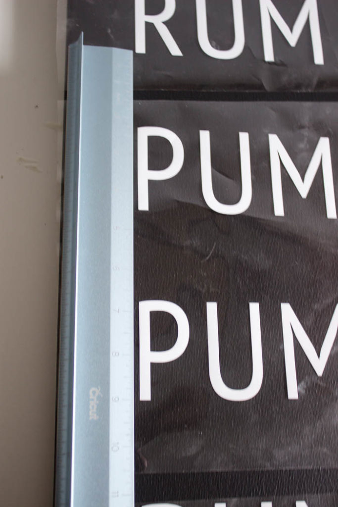 A beautiful Modern DIY sign for the holiday season! Love this simple Pa Rum Pum Pum Pum Christmas sign! What a fun way to share the song lyrics and decorate your home. #Christmas #holidaysign #DIYart #ModernChristmas #blackandwhite #homedecor