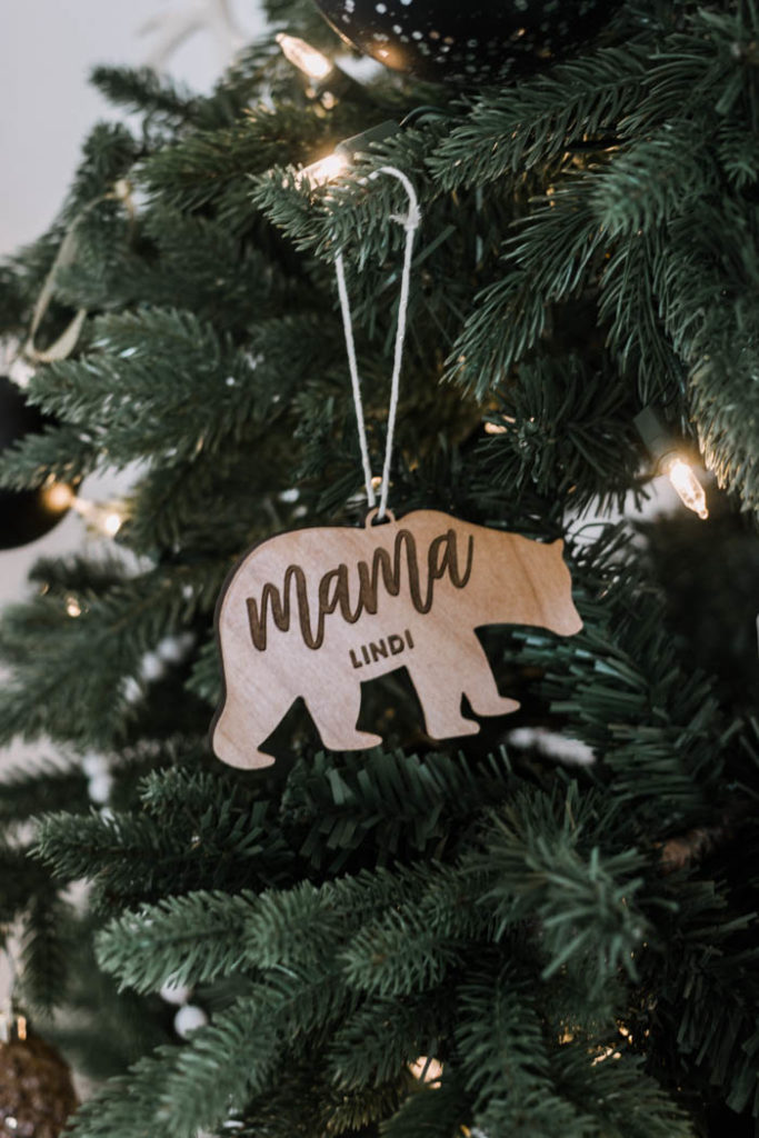 Love the added personalized decor in this home! Get ready for the holiday season with your own personalized Christmas mats, stockings, ornaments, toys, and so much more! #modernChristmas #Christmasdecor #personalization