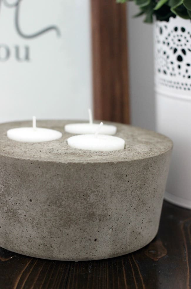 DIY concrete candle for the patio or deck