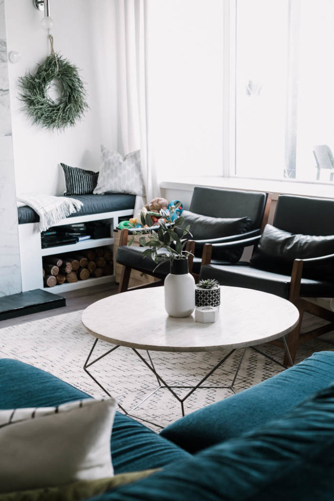 white rug and blue couch summer decor