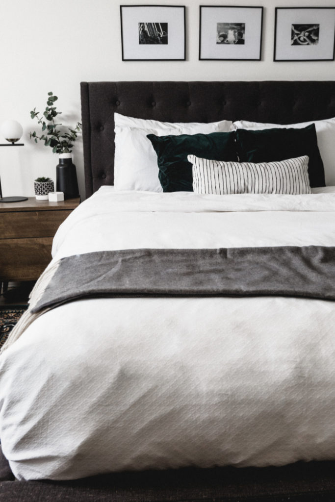 modern bed linens