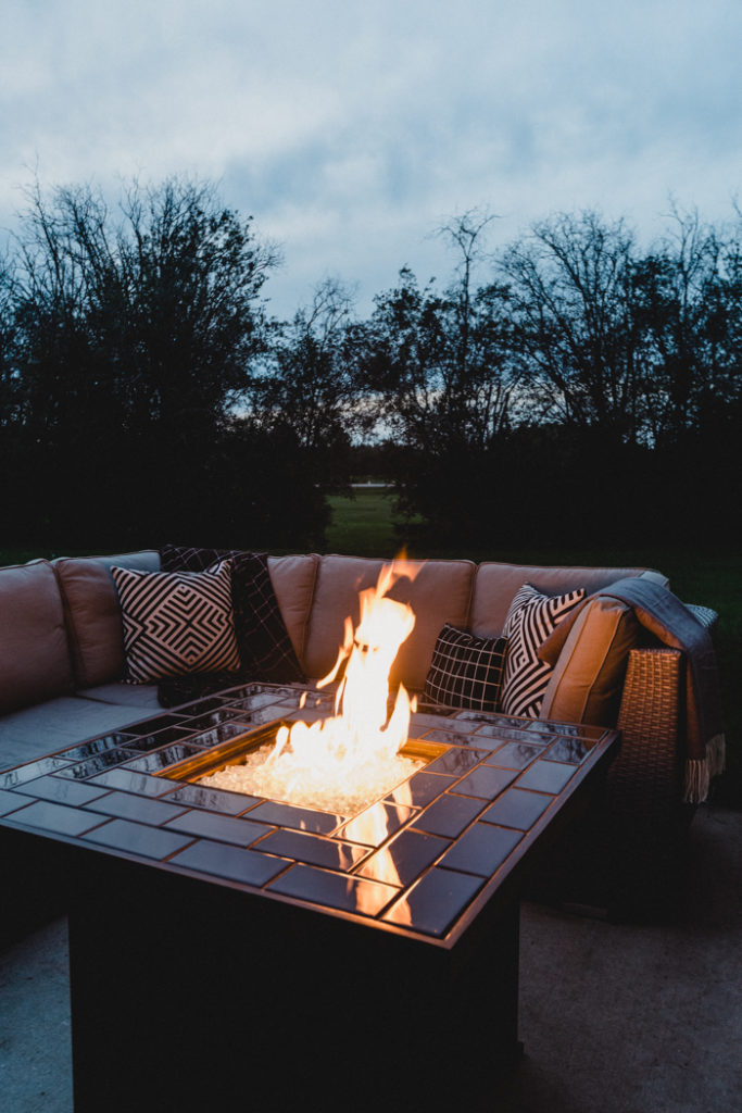 Gorgeous DIY fire pit in backyard