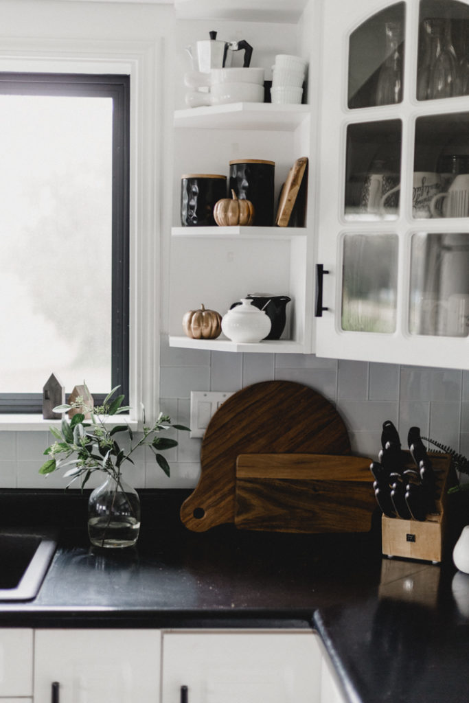 kitchen shelfie for fall