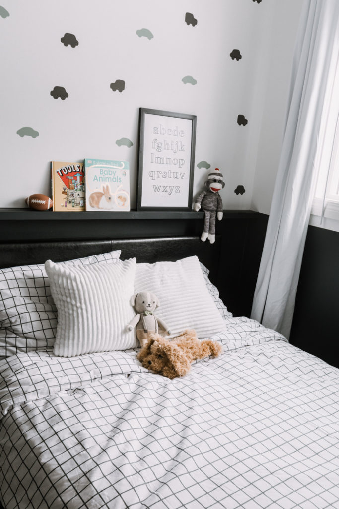 kids bedroom with stylish shelving