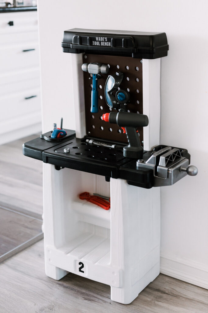 modern DIY tool bench