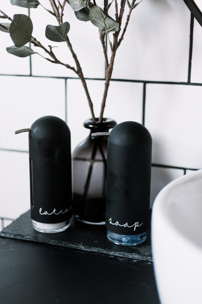 Labeled Soap Dispensers with labels to reduce waste at home