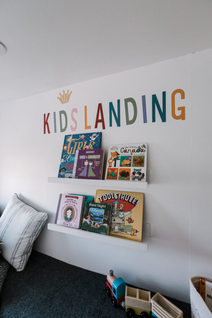 kids loft with bookshelves