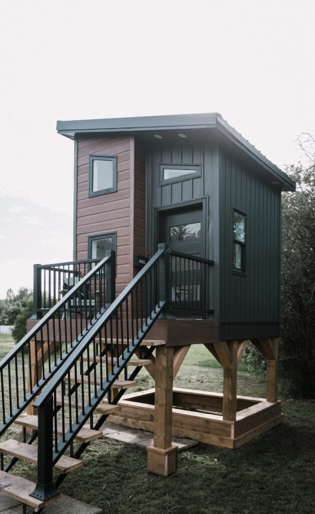 gorgeous modern playhouse design