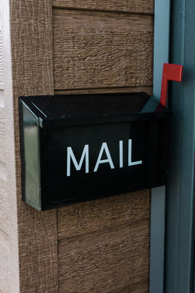 DIY kids mailbox