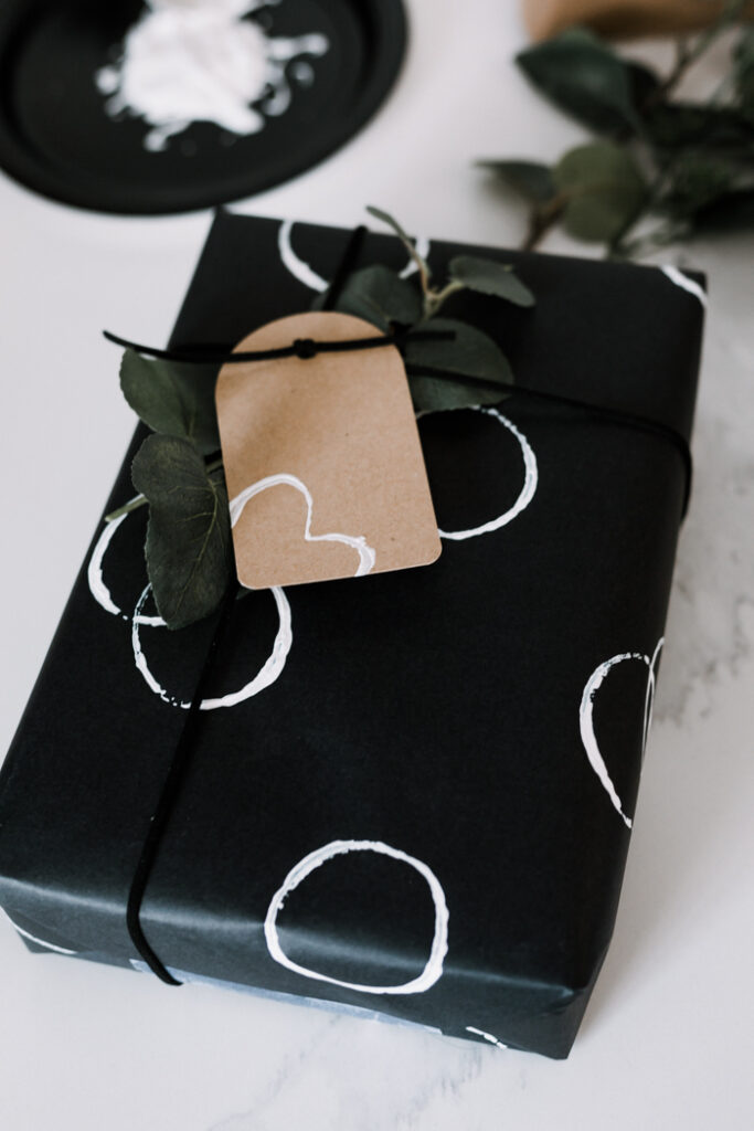 modern birthday gift wrap