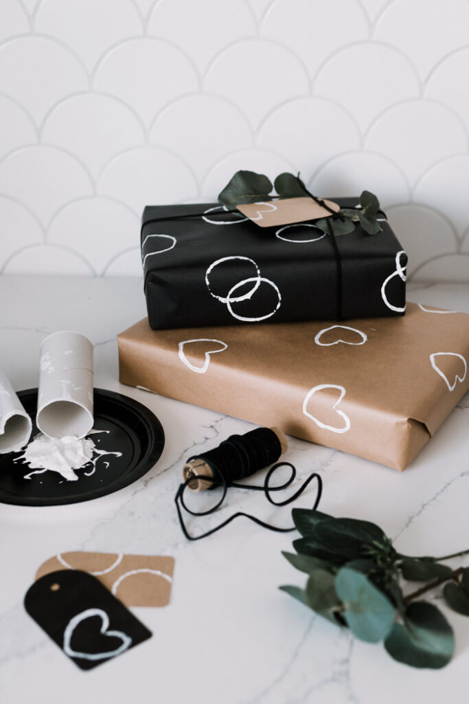 Toilet Paper Roll DIY Gift Wrap