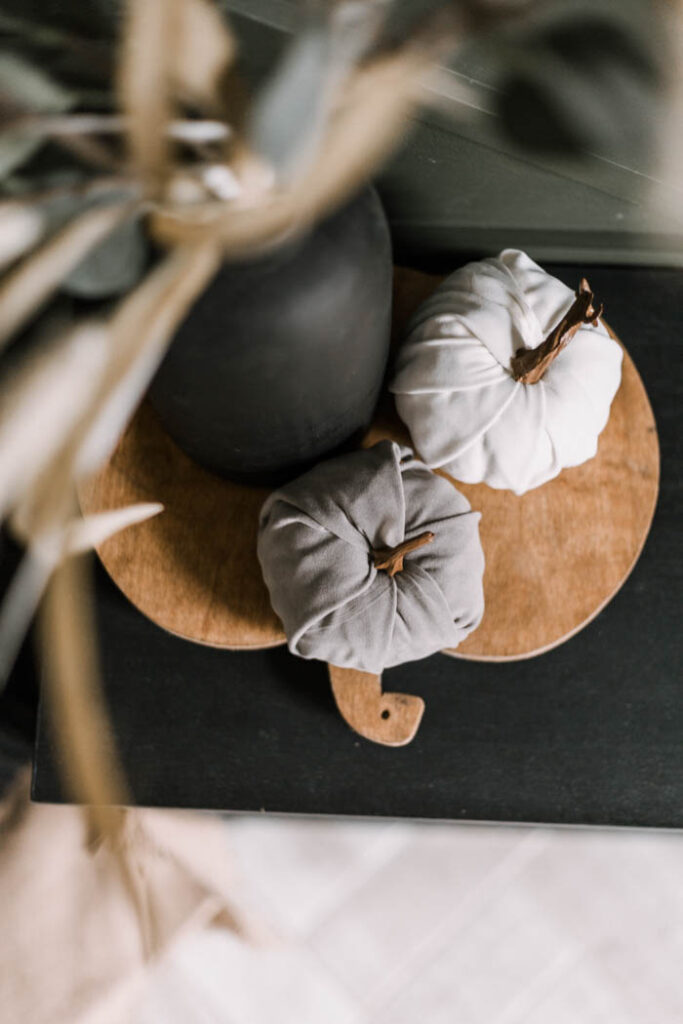 DIY velvet pumpkins