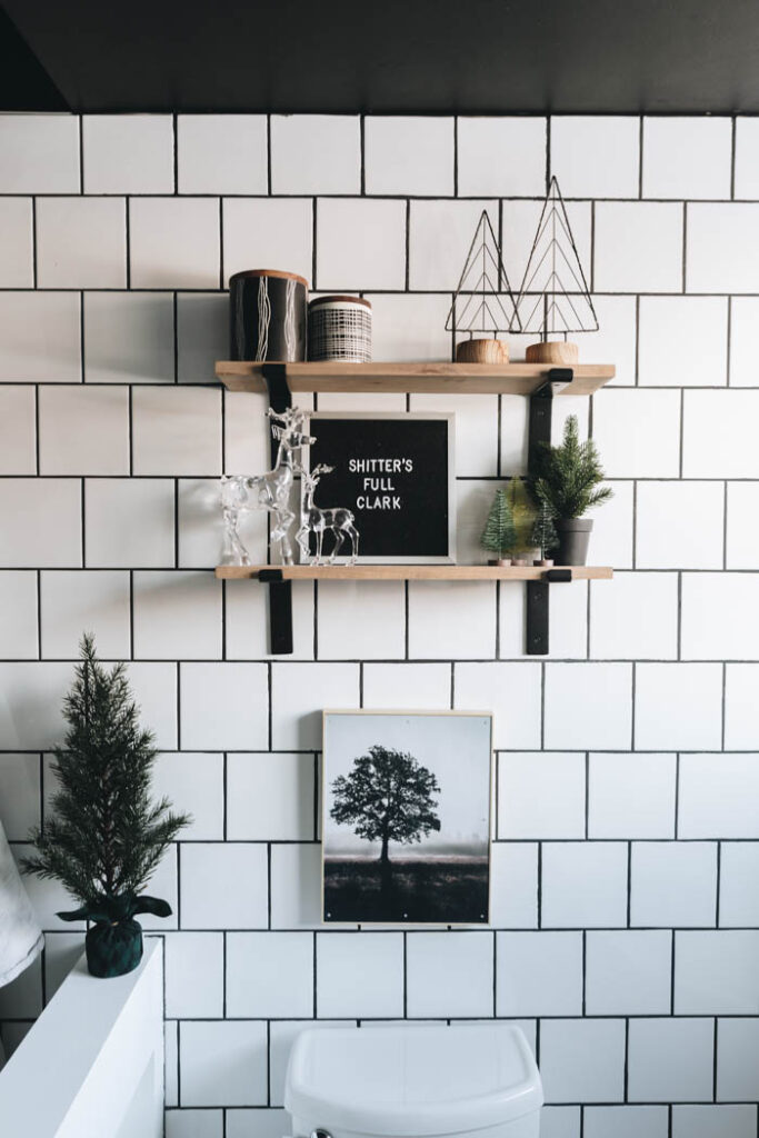 Christmas Bathroom Shelves and Letterboard