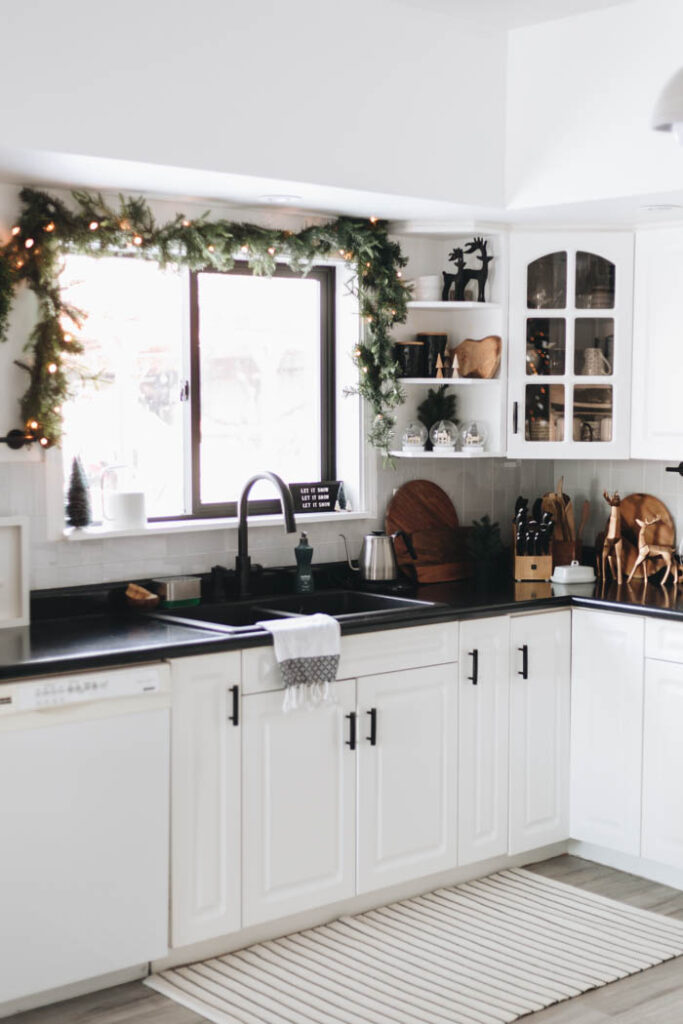 Modern Christmas Kitchen