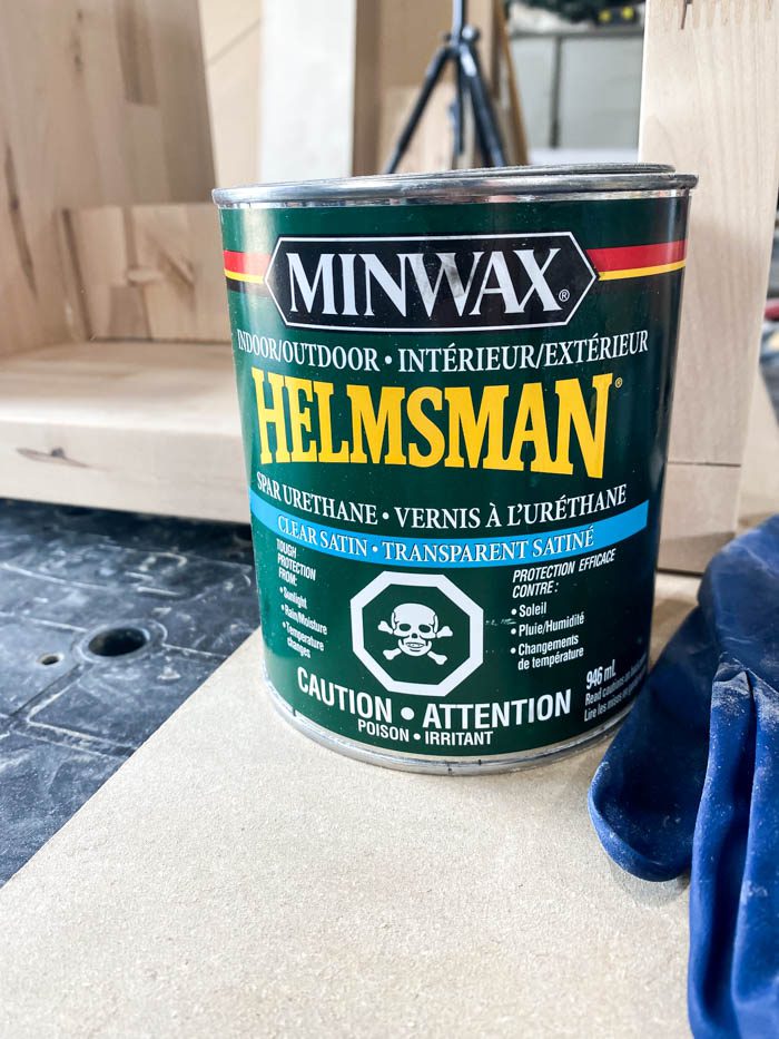 Image of can of Helmsman outdoor urethane