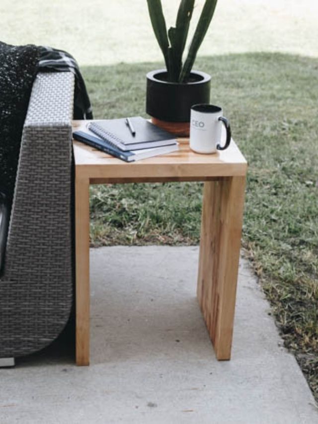 outdoor table