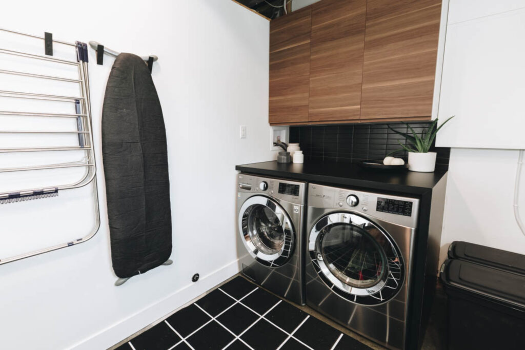 Laundry Room Makeover